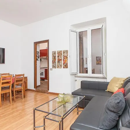Apartmán In Santini Řím